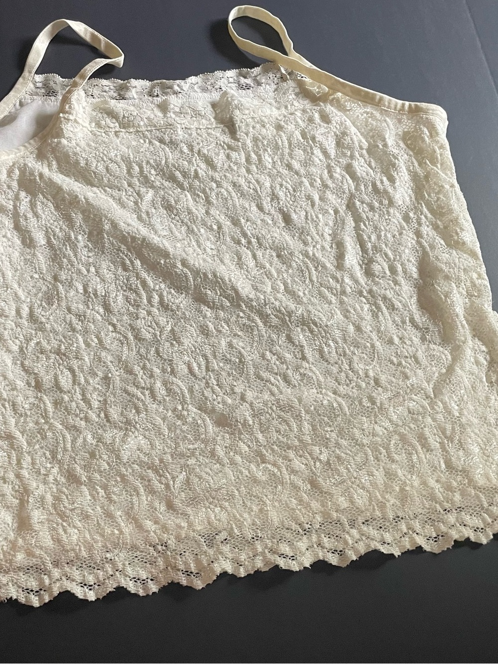 Liz Claiborne Cream Lace Trim Camisole - Picture 2 of 3